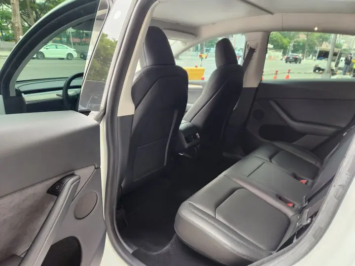 Imgv3car 8