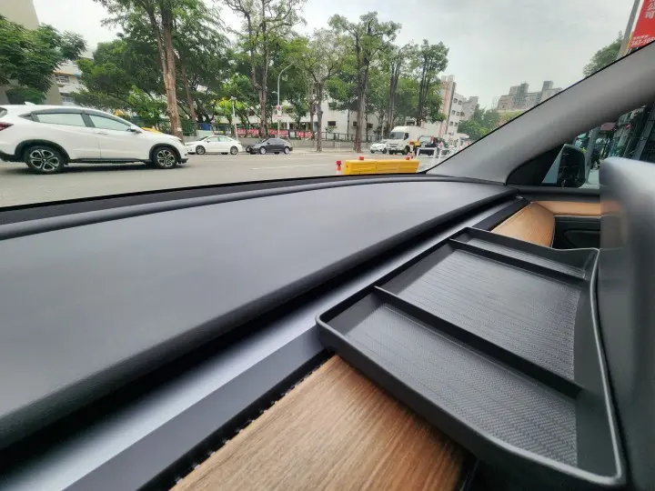 Imgv3car 16