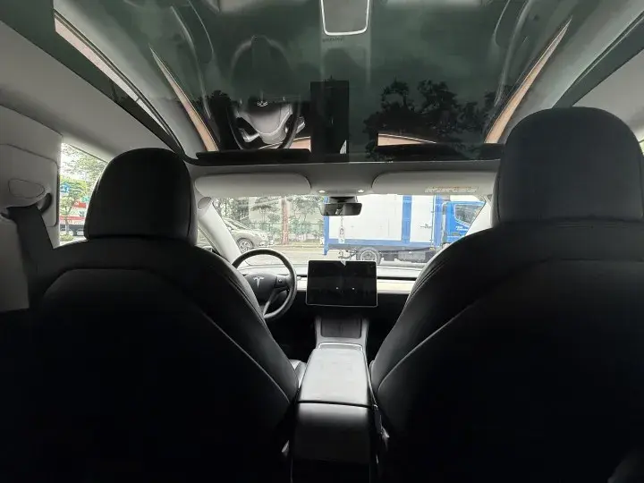 Imgv3car 13