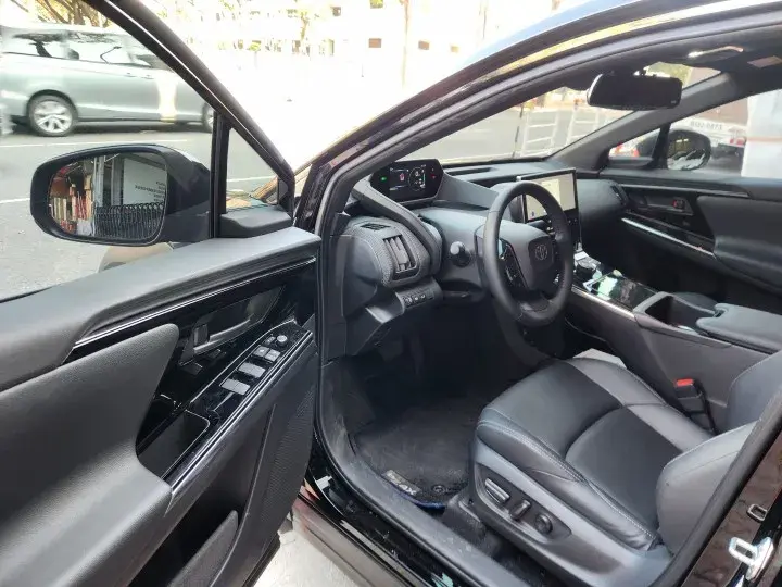 Imgv3car 8