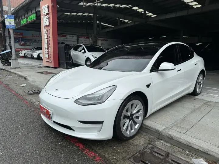 Imgv3car