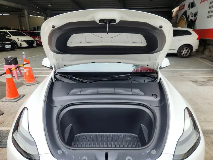 Imgv3car 17