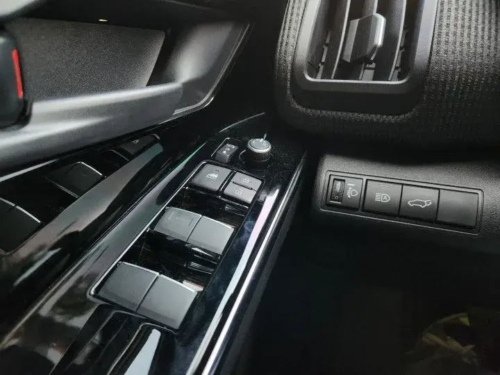 Imgv3car 16