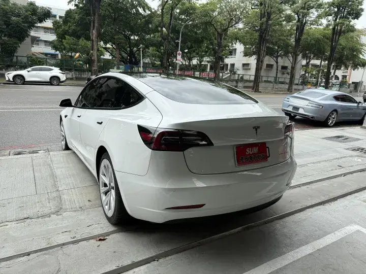 Imgv3car 3