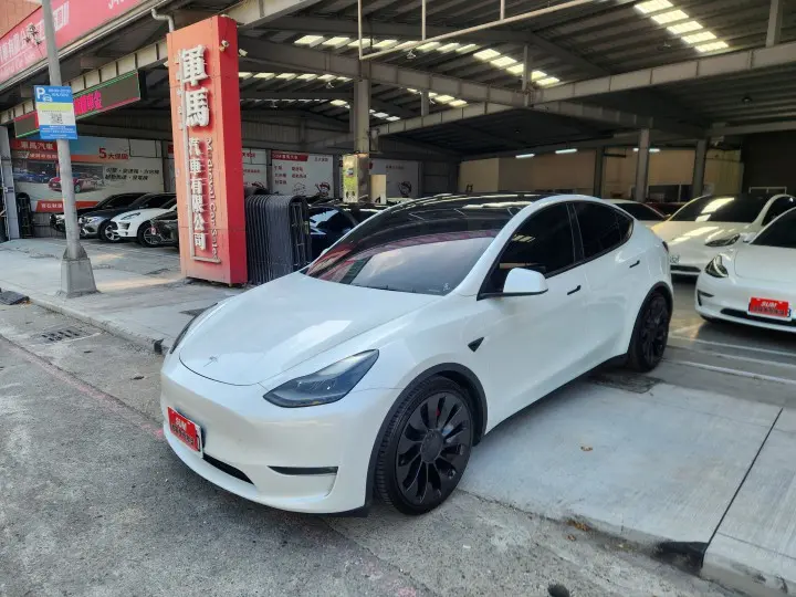 Imgv3car