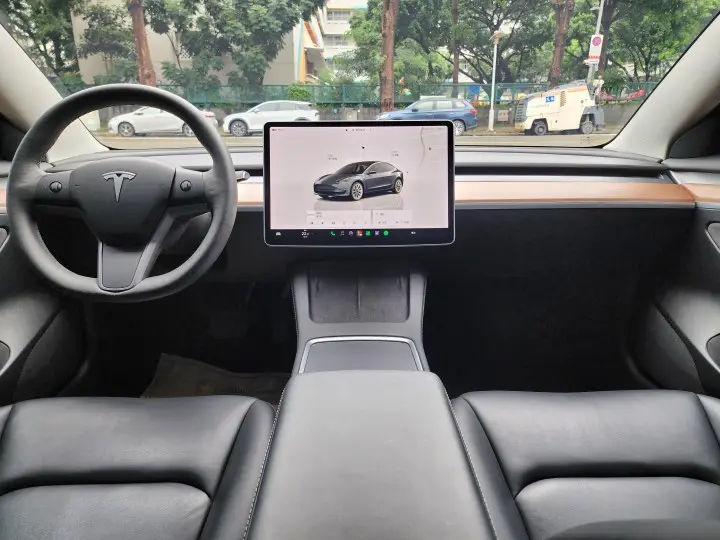 Imgv3car 6