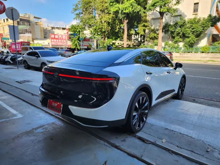 Imgv3car 3