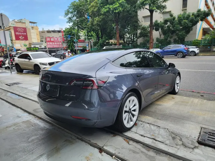 Imgv3car 3