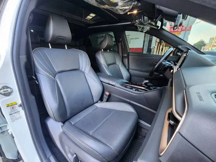 Imgv3car 11