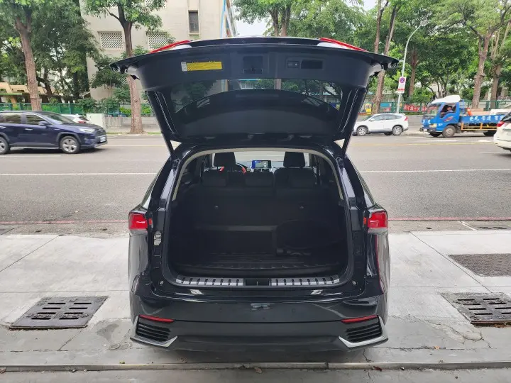 Imgv3car 4
