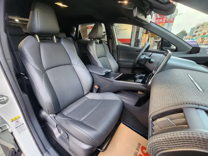 Imgv3car 11