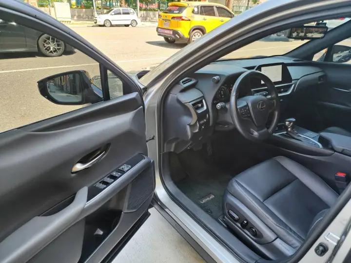 Imgv3car 6