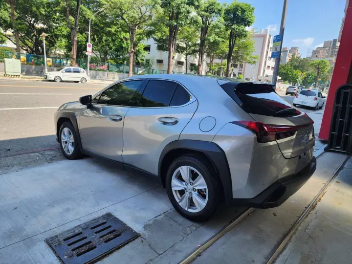 Imgv3car 2