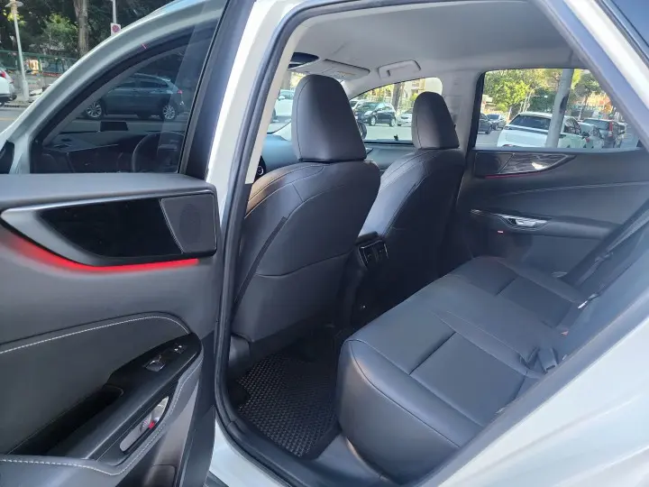Imgv3car 9