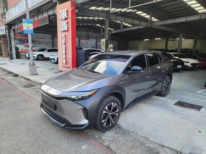 Imgv3car 17