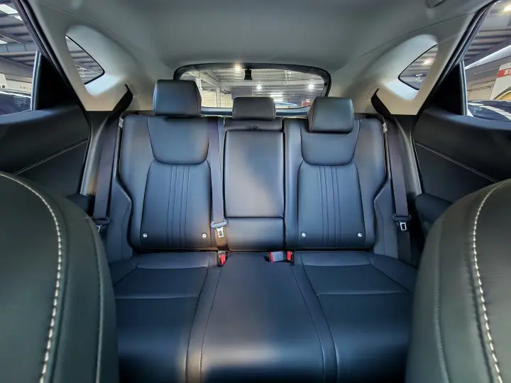 Imgv3car 16