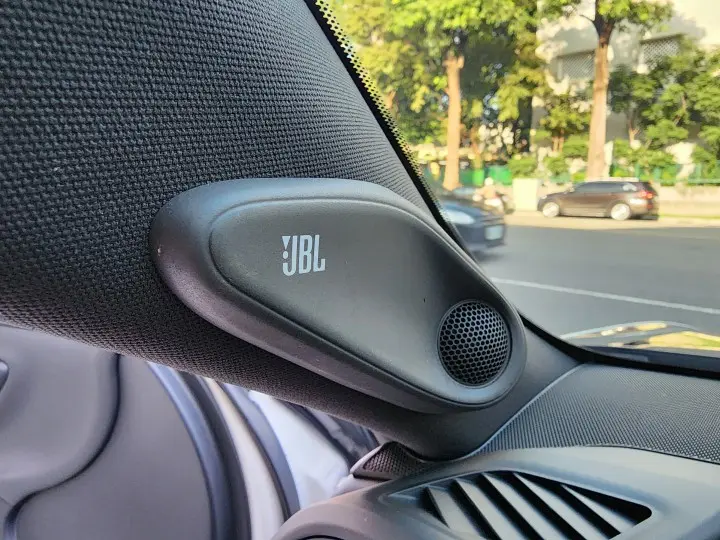 Imgv3car 18